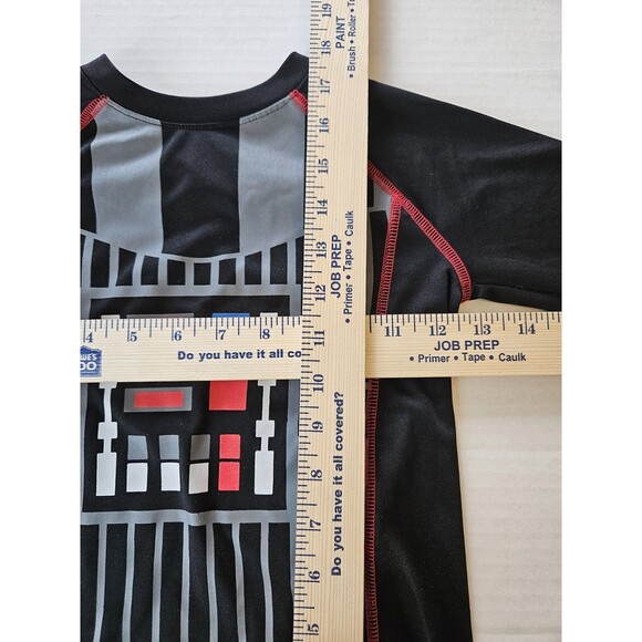 Star Wars Darth Vader Long Sleeve Rash Guard Sz 5 / 6 - Picture 5 of 5